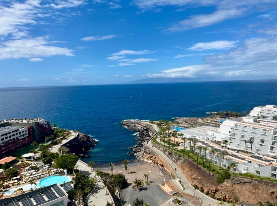 Sea View *